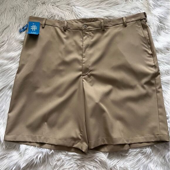 NWT Haggar Shorts Mens 50W Cool 18 Pro Expandable Waist Stretch Khaki - Picture 1 of 5